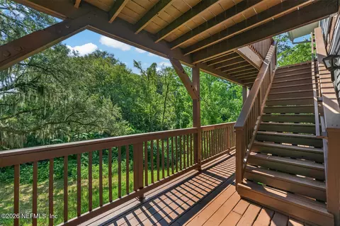 Exterior - 3767 Hermitage Rd E, Jacksonville, FL 32277 photo 8 of 11