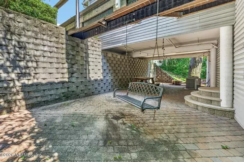 Exterior - 3767 Hermitage Rd E, Jacksonville, FL 32277 photo 5 of 11