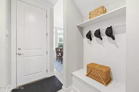 Entry Way - 410 Ocean Forest Dr, Saint Augustine, FL 32080 photo 5 of 7