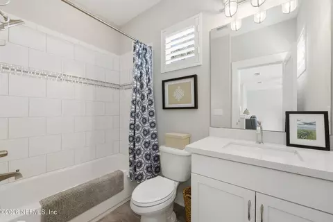 Bath - 410 Ocean Forest Dr, Saint Augustine, FL 32080 photo 5 of 5