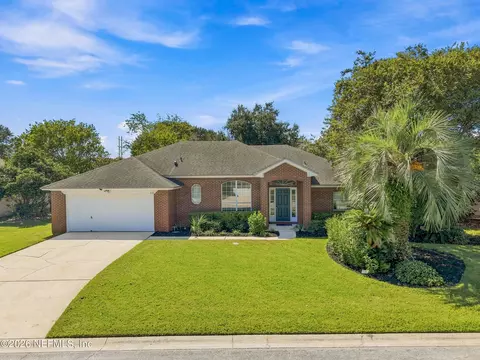 2142 Forest Gate Dr E, Jacksonville, FL 32246