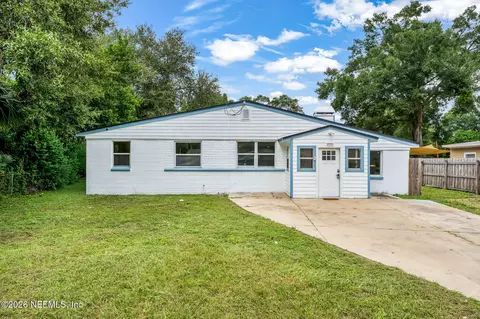 9739 Elaine Rd, Jacksonville, FL 32246