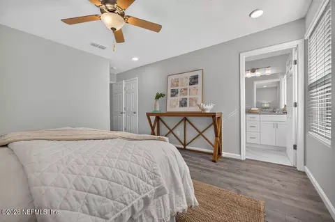 Bedroom - 821 Jackson Rd, Jacksonville, FL 32225 photo 5 of 5