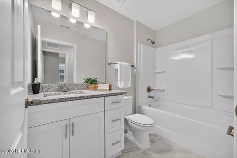 Bath - 821 Jackson Rd, Jacksonville, FL 32225 photo 1 of 2