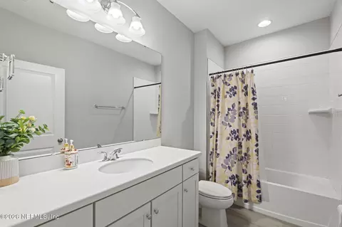 Bath - 640 Natureland Cir, Saint Augustine, FL 32092 photo 2 of 4