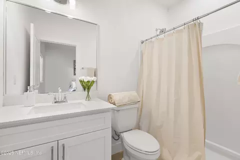 Bath - 3530 Datura St, Saint Augustine, FL 32084 photo 1 of 1