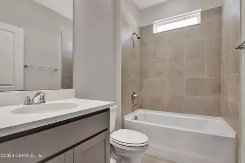 Bath - 230 Applejack Dr, Saint Augustine, FL 32092 photo 1 of 2