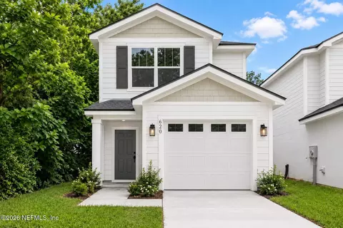 8404 Berry Ave, Jacksonville, FL 32211