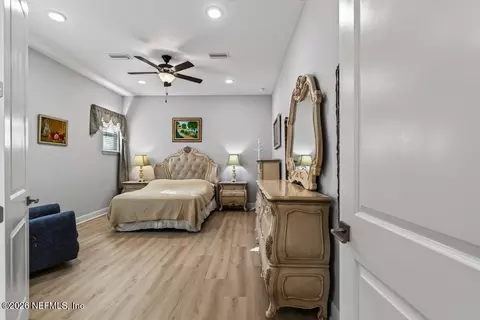 Bedroom - 255 Dalton Cir, Saint Augustine, FL 32092 photo 1 of 10