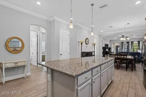 Entry Way - 255 Dalton Cir, Saint Augustine, FL 32092 photo 5 of 11
