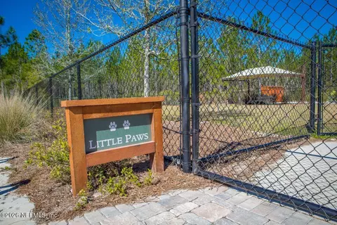 View/Area - 255 Dalton Cir, Saint Augustine, FL 32092 photo 4 of 9
