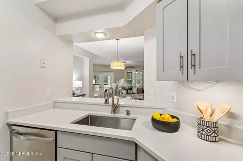 Kitchen - 1300 Vista Cove Rd, Saint Augustine, FL 32084 photo 5 of 5