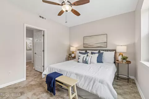 Bedroom - 1300 Vista Cove Rd, Saint Augustine, FL 32084 photo 2 of 9