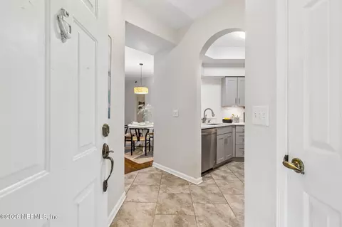 Entry Way - 1300 Vista Cove Rd, Saint Augustine, FL 32084 photo 1 of 5