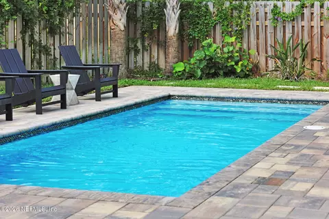 Exterior - 117 5th St, Saint Augustine, FL 32080 photo 14 of 19