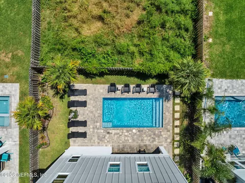 Exterior - 117 5th St, Saint Augustine, FL 32080 photo 17 of 19