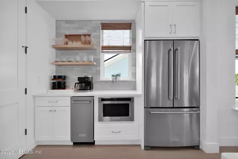 Kitchen - 117 5th St, Saint Augustine, FL 32080 photo 6 of 8