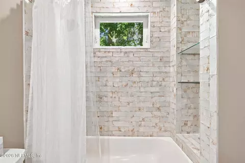 Bath - 704 Coachmans Pl, Saint Augustine, FL 32086 photo 10 of 11