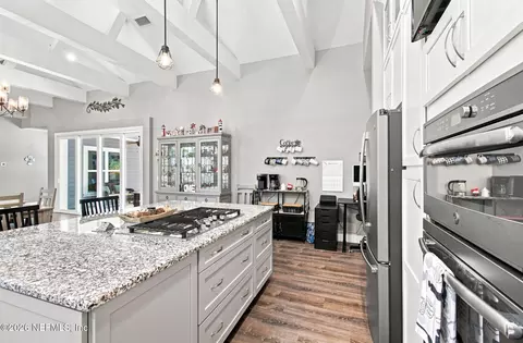 Kitchen - 704 Coachmans Pl, Saint Augustine, FL 32086 photo 8 of 14