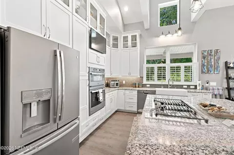 Kitchen - 704 Coachmans Pl, Saint Augustine, FL 32086 photo 7 of 14