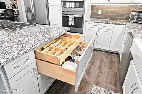 Kitchen - 704 Coachmans Pl, Saint Augustine, FL 32086 photo 11 of 14