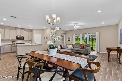 Dining - 75292 Pondside Ln, Yulee, FL 32097 photo 1 of 7