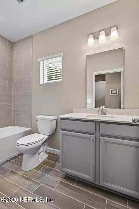 Bath - 75292 Pondside Ln, Yulee, FL 32097 photo 2 of 3