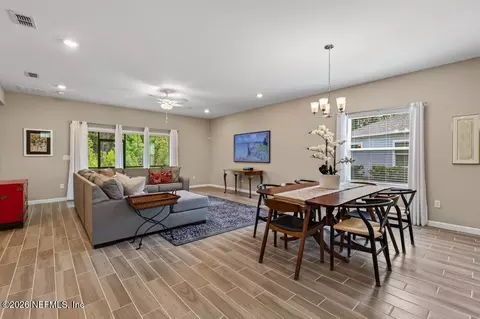 Dining - 75292 Pondside Ln, Yulee, FL 32097 photo 2 of 7