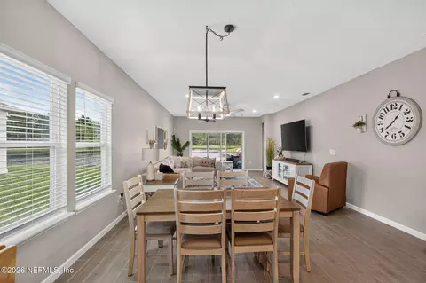 Dining - 75741 Pondside Ln, Yulee, FL 32097 photo 3 of 5