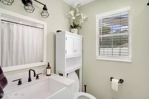 Bath - 2608 Sack Dr E, Jacksonville, FL 32216 photo 1 of 1