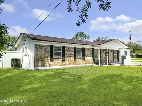 Exterior - 2608 Sack Dr E, Jacksonville, FL 32216 photo 2 of 4