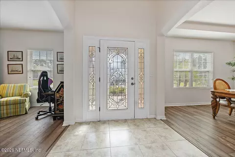 Entry Way - 20 Sadie Ct, Saint Augustine, FL 32095 photo 2 of 5