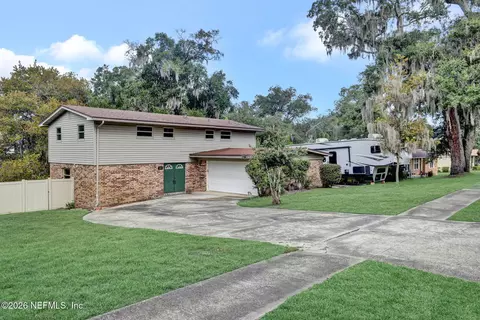 4054 Sabel Dr, Jacksonville, FL 32277