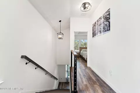 Entry Way - 67 Oneida St, Saint Augustine, FL 32084 photo 4 of 5