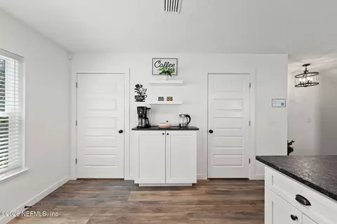 Entry Way - 67 Oneida St, Saint Augustine, FL 32084 photo 1 of 5