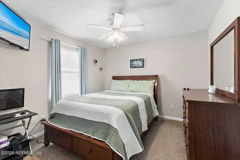 Bedroom - 1991 Eclipse Dr, Middleburg, FL 32068 photo 2 of 3