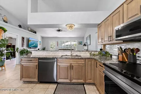 Kitchen - 1991 Eclipse Dr, Middleburg, FL 32068 photo 2 of 3