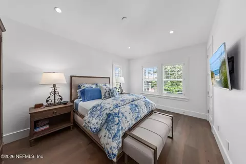 Bedroom - 195 15th St, Atlantic Beach, FL 32233 photo 3 of 3