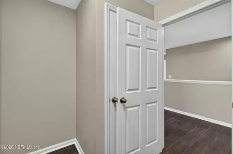 Entry Way - 1335 Ivyhedge Ave, Saint Augustine, FL 32092 photo 7 of 9