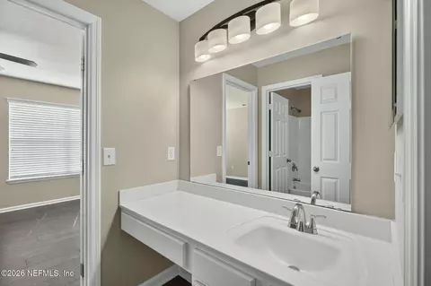Bath - 1335 Ivyhedge Ave, Saint Augustine, FL 32092 photo 2 of 6