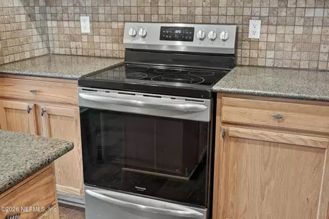 Kitchen - 1335 Ivyhedge Ave, Saint Augustine, FL 32092 photo 4 of 5