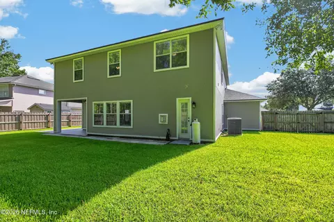 Exterior - 1335 Ivyhedge Ave, Saint Augustine, FL 32092 photo 9 of 13