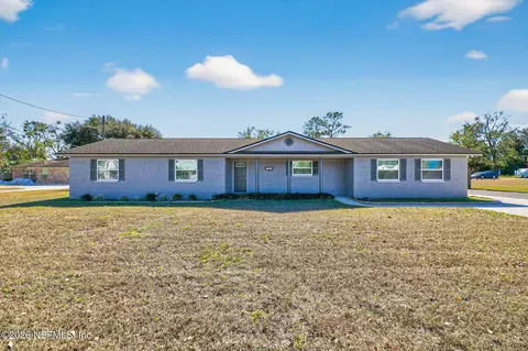 8294 Collins Rd, Jacksonville, FL 32244