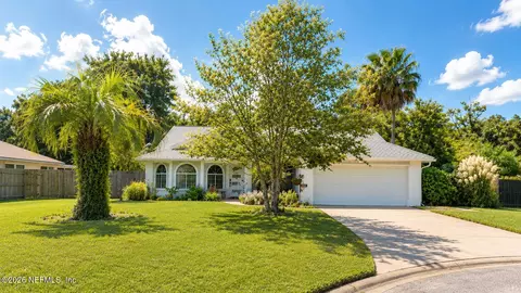 2884 Waverly Falls Ct, Jacksonville, FL 32224