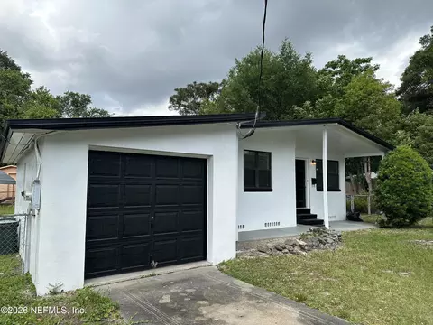 1818 Banbury Rd, Jacksonville, FL 32211