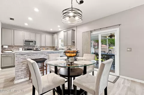 Dining - 3114 Double Oaks Dr, Jacksonville, FL 32226 photo 5 of 5