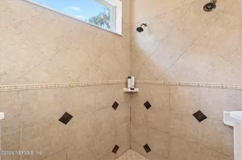 Bath - 460 Gallardo Cir, Saint Augustine, FL 32086 photo 4 of 7
