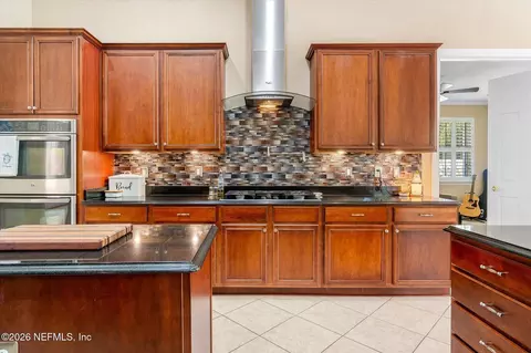 Kitchen - 460 Gallardo Cir, Saint Augustine, FL 32086 photo 3 of 5