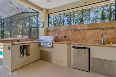 Kitchen - 460 Gallardo Cir, Saint Augustine, FL 32086 photo 5 of 5