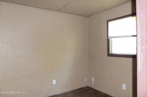 Bedroom - 1317 E 3rd St, Jacksonville, FL 32206 photo 3 of 4
